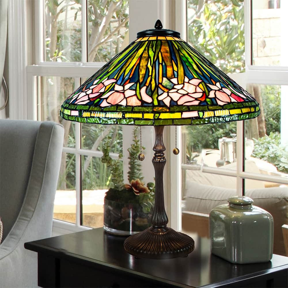 Daffodil Tiffany Table Lamp