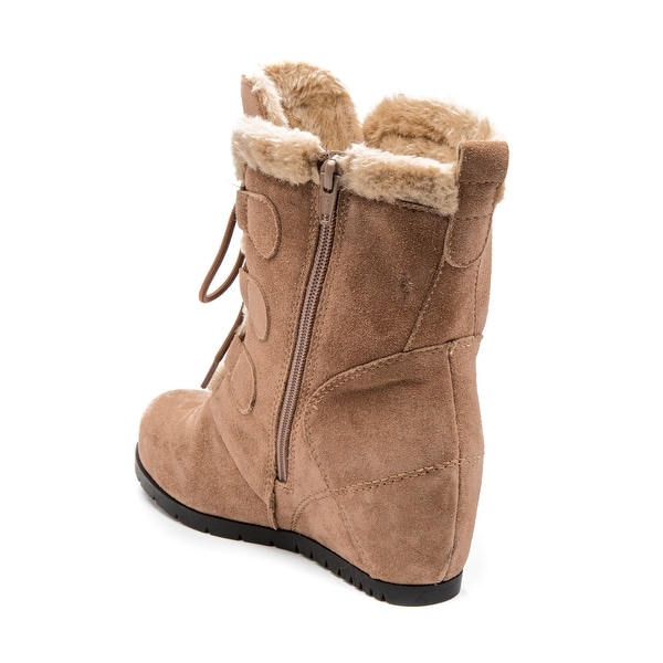 bare traps avalon boot