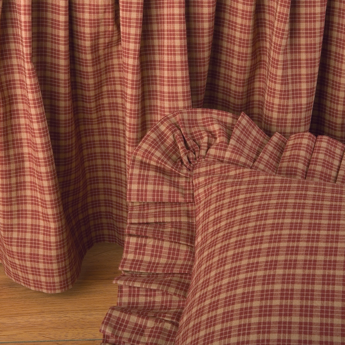 Donna Sharp Campfire Plaid Cotton Bed Skirt
