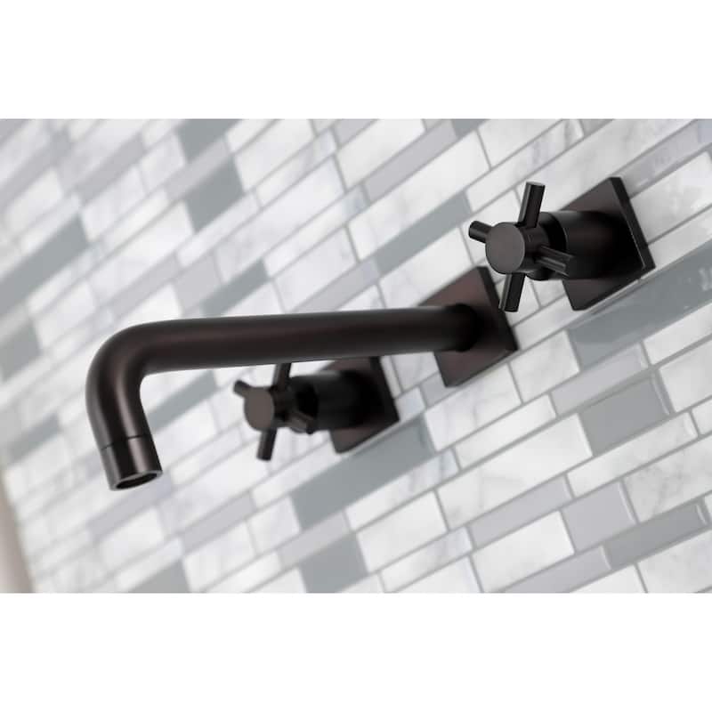 Concord 3-Hole Wall Mount Roman Tub Faucet in Polished Brass