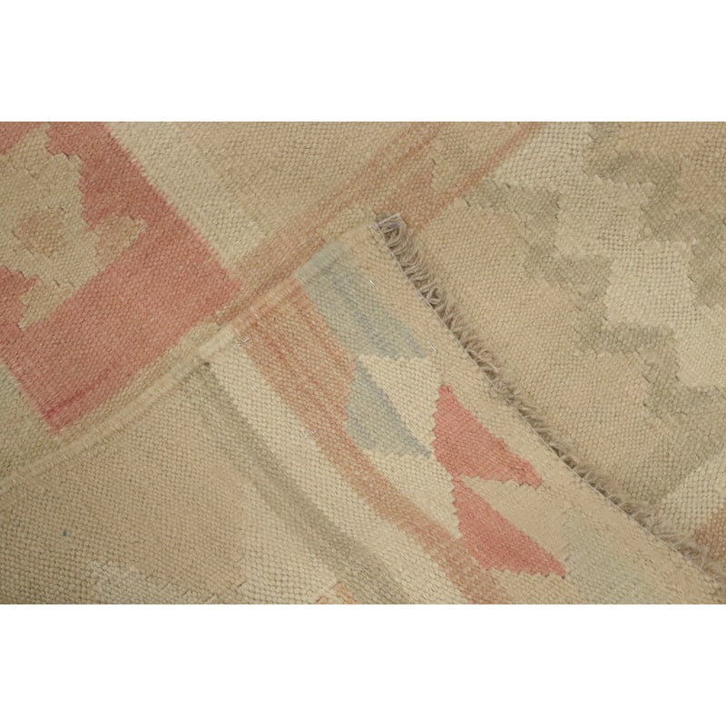 Hand Woven Southwestern Wool Multi-Colored Geometric Area Rug - 6' 6'' X 4' 8''
