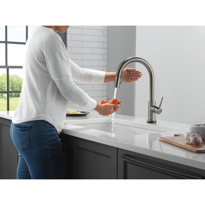 Delta 9159TL-DST Trinsic 1.8 GPM Single Hole Pull Down Touchless