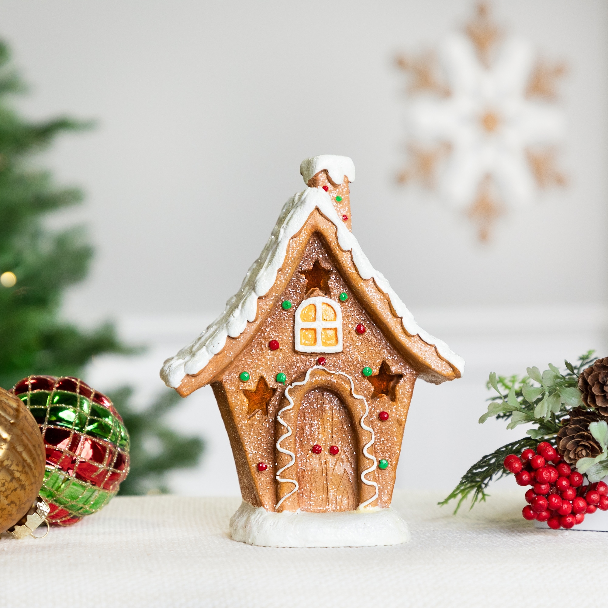 Led Lighted Gingerbread House Star Windows Christmas Decoration 7.25"