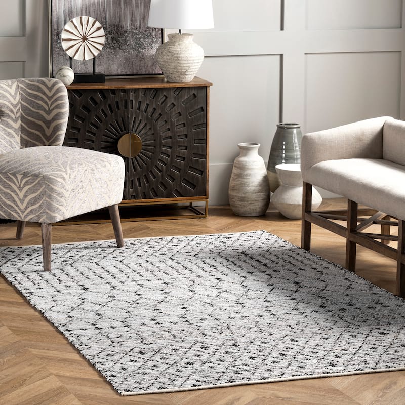 Nuloom Hartford Leather Moroccan Flatweave Area Rug - 5' x 8' - Ivory