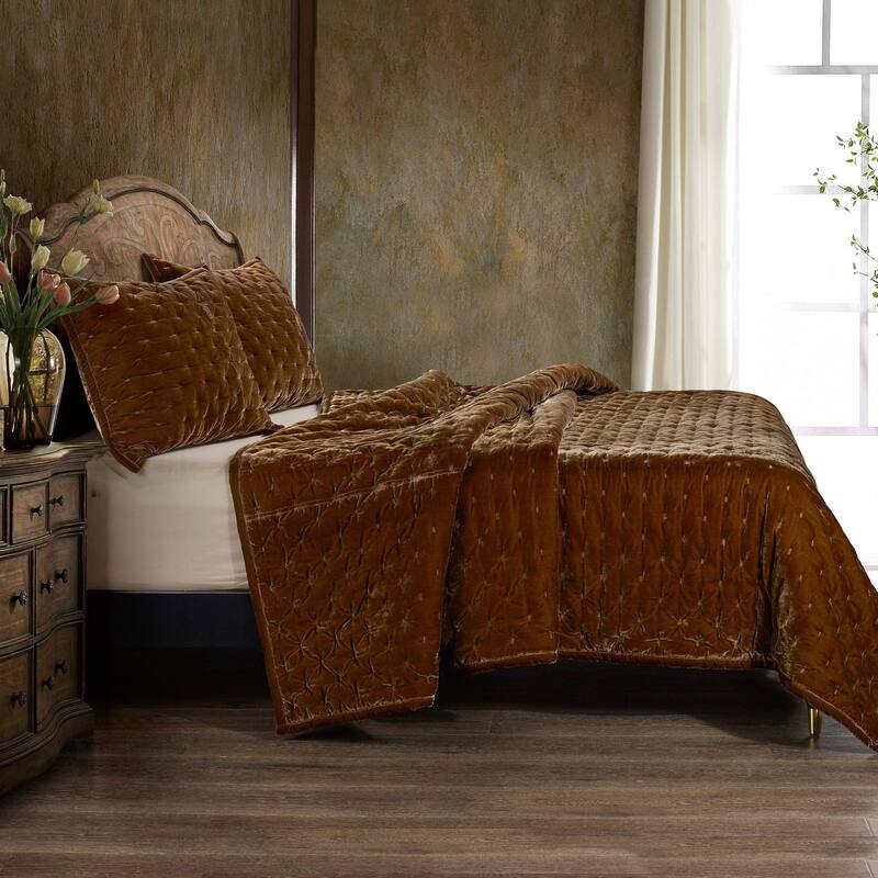 HiEnd Accents Stella Solid Color Faux Silk Velvet Romantic Modern Rustic 3 Piece Quilt Set with Pillow Shams