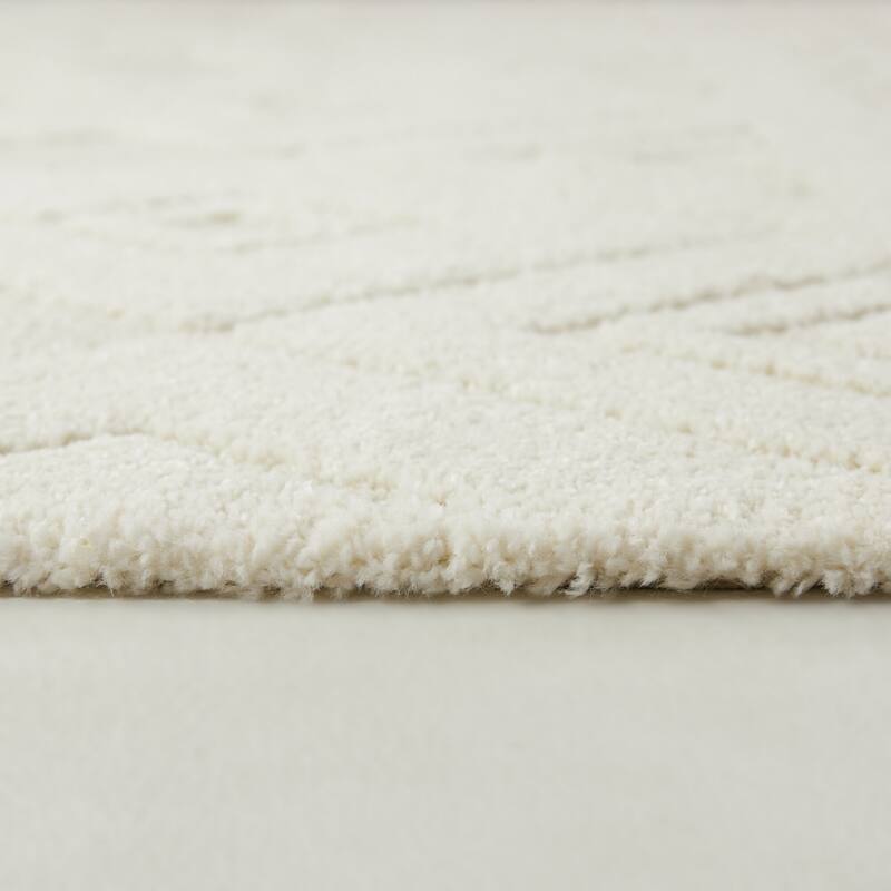 Lars Diamond Striped Area Rug
