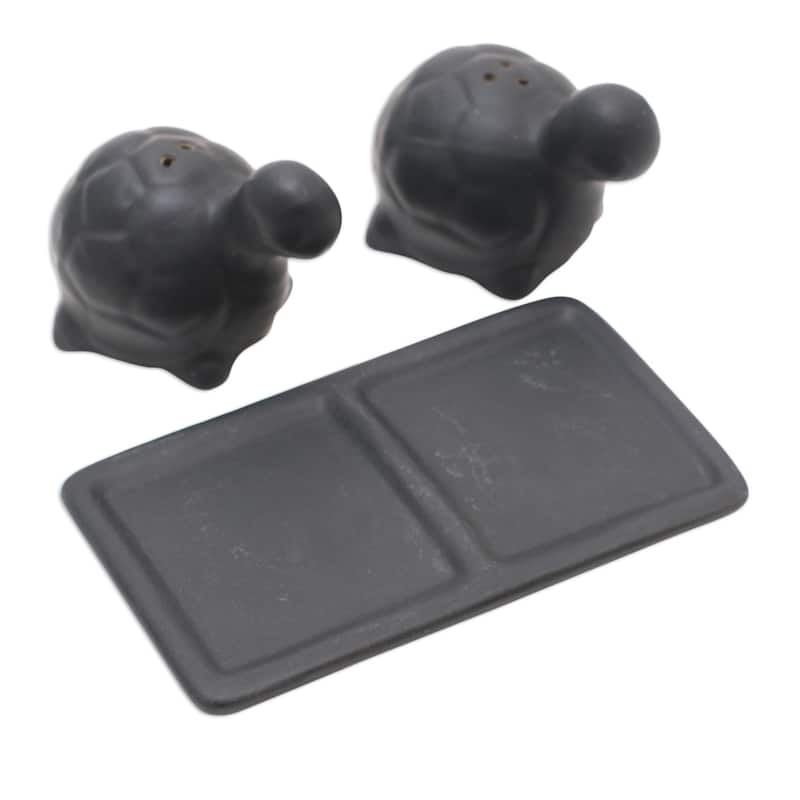 Novica Handmade Tortoise Friends In Black Ceramic Salt And Pepper Set