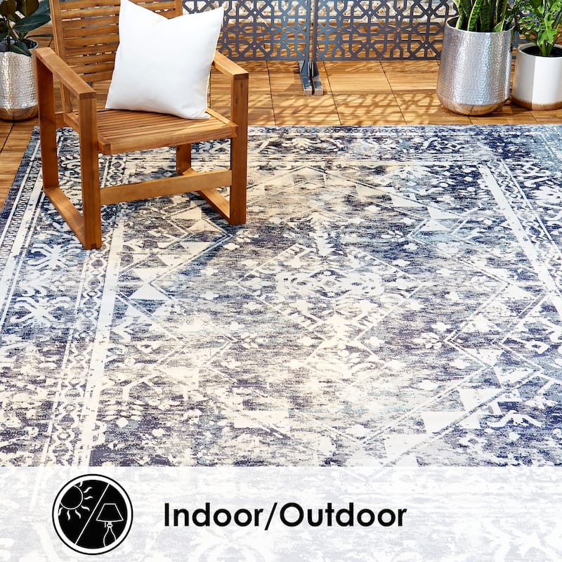 Nicole Miller Patio Sofia Ivy Area Rug - 5'3"x7'2" - Navy Blue Multi