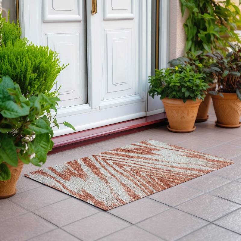 Machine Washable Indoor/ Outdoor Chantille Chevron Modern Rug - Salmon - 1'8" x 2'6"