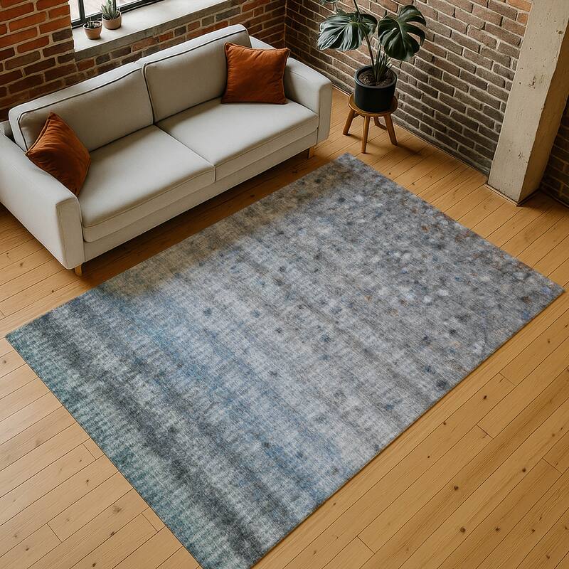 Machine Washable Indoor/ Outdoor Ombre Stripes Chantille Rug