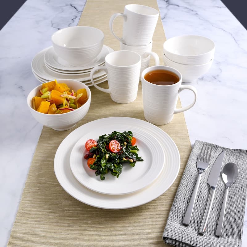 Gibson Home Amelia Court 16-Piece Dinnerware Set - White