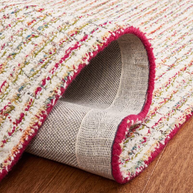 SAFAVIEH Handmade Abstract Vutka Stripe Wool Rug