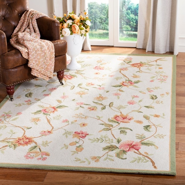 slide 2 of 106, SAFAVIEH Handmade Chelsea Alexandr Floral French Country Wool Rug 2'9" x 4'9" - Ivory