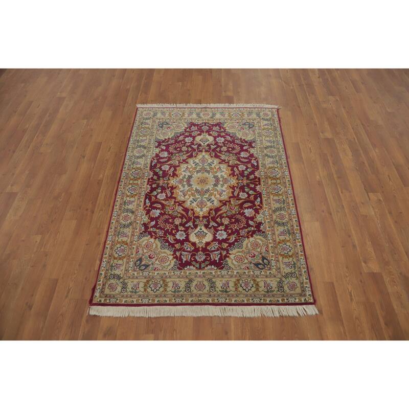 Hand Knotted Oriental 100% Wool Carpet Traditional Floral Red Sumak Area Rug - 5' 0'' X 3' 5''