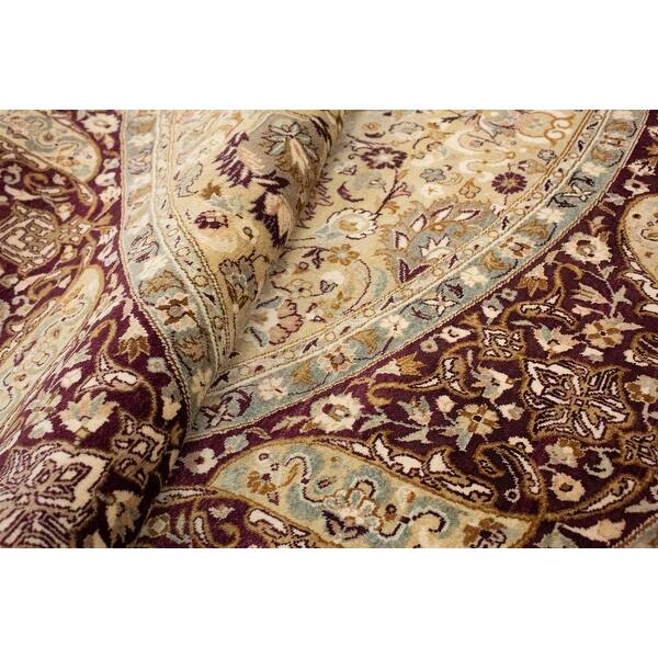 Noori Rug Vegetable-Dyed Kashan Purple/Gold Round Rug 8'0 x 8'2 Noori Rug Vegetable-Dyed Kashan Purple/Gold Round Rug 8'0 x 8'2