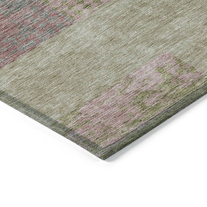 Machine Washable Indoor/ Outdoor Modern Blocks Chantille Rug