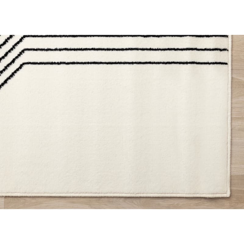 Forte White Black Modern Zig-Zag Area Rug, 5'3" x 7'5"
