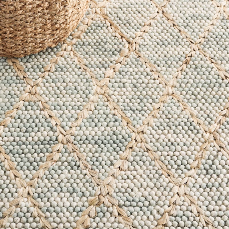 SAFAVIEH Handmade Natura Adorata Trellis Wool Rug