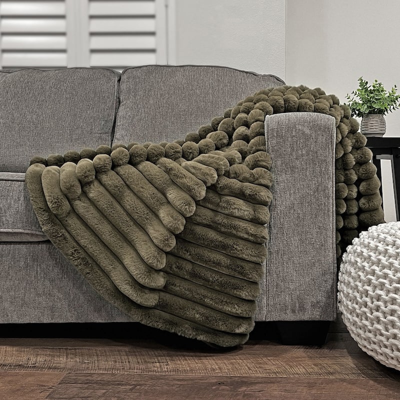 The Mood Channel FauxFur Throw - Olive