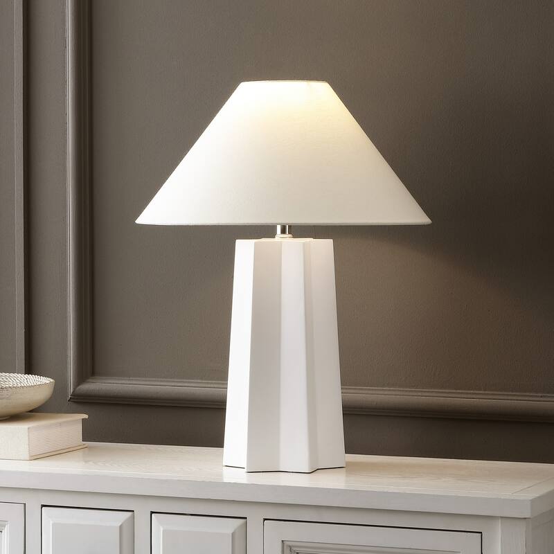SAFAVIEH Symone 22-inch Resin Table Lamp (LED Bulb Included) - 17"W x 17"D x 22"H - White