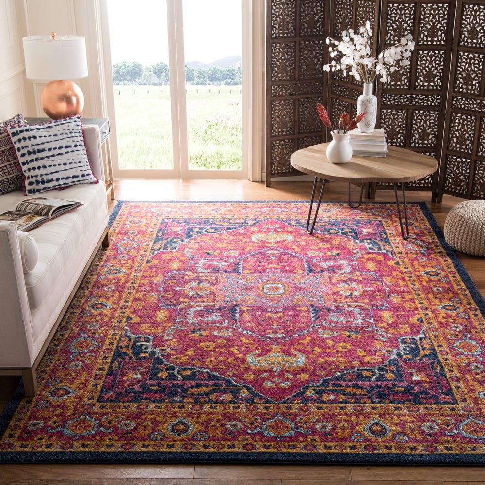 SAFAVIEH Evoke Spasenka Vintage Boho Medallion Rug