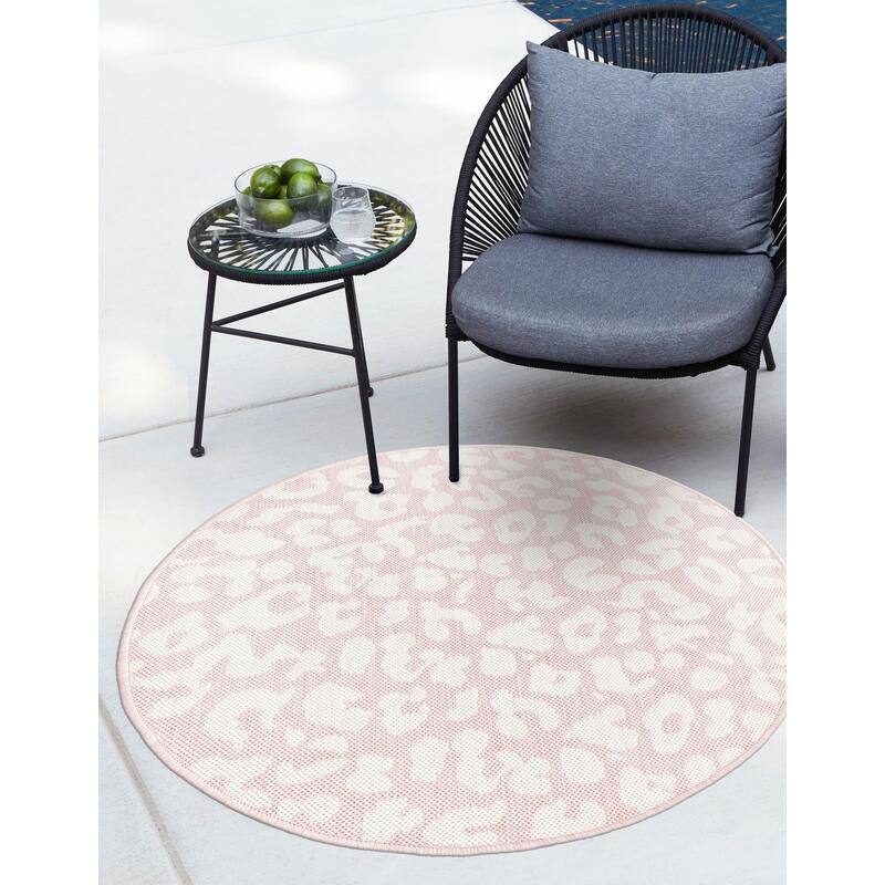 Outdoor Gallery Collection Area Rug - Pink Ivory - 13' Round