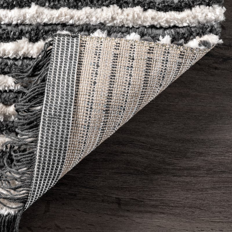 Nuloom Morgan Contemporary Shag Fringe Area Rug