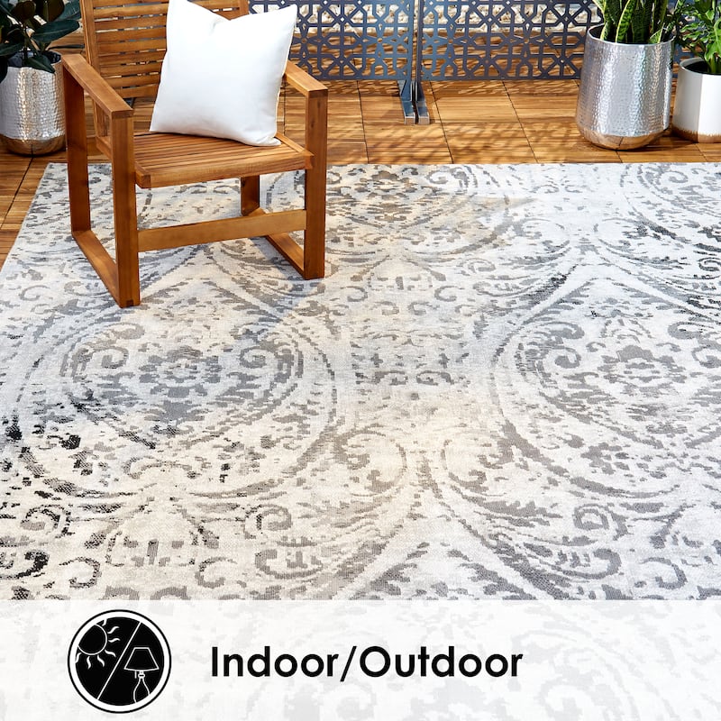 Nicole Miller Patio Sofia Juniper Area Rug - 5'3"x7'2" - Ivory/Grey
