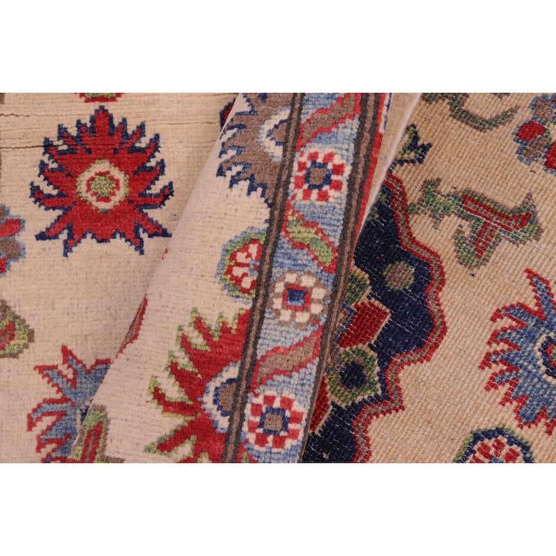 Southwestern Kazak Reese Natural/Red Wool Rug - 5'6'' x 7'8''