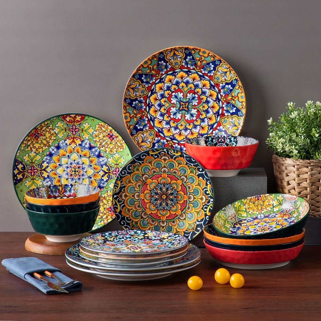 Italian style dinnerware top