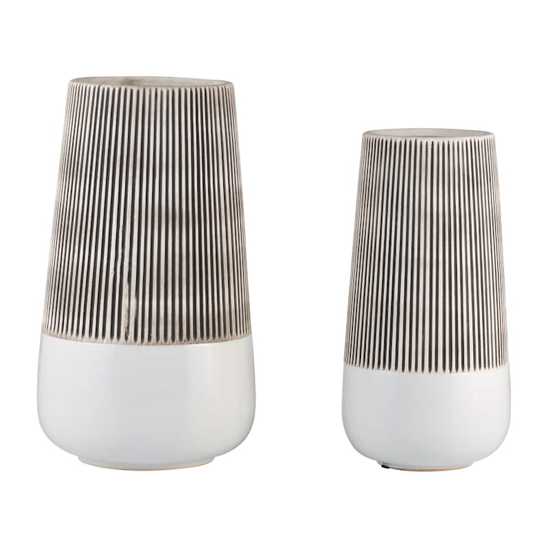 Sagebrook Home Ceramic Vase Contemporary Ivory and Beige Ridged Design Floral Vase For Decorative Table Accent