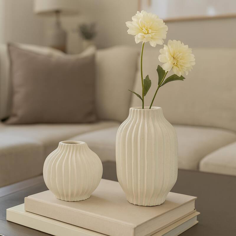 ARIA HOME White Vertical Grooved Modern Ceramic Table Vase Set of 2