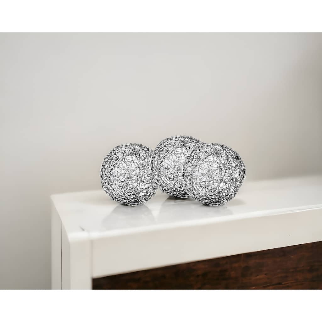 HomeRoots Set of Three Silver Wire 3" Decorative Orbs