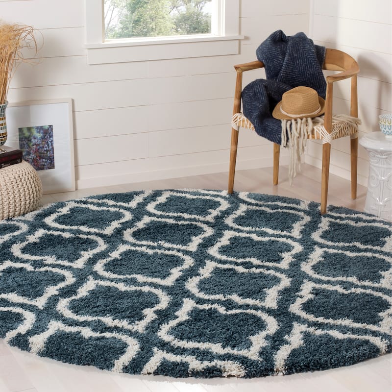 SAFAVIEH Hudson Shag Sheilah Moroccan 2-inch Thick Rug - 7' Round - Slate Blue/Ivory