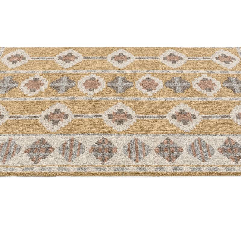 Terra by Obeetee Freya Quince Gold Rug