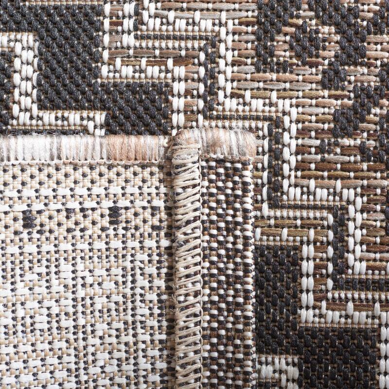 SAFAVIEH Havana Voske Indoor/ Outdoor Waterproof Geometric Rug