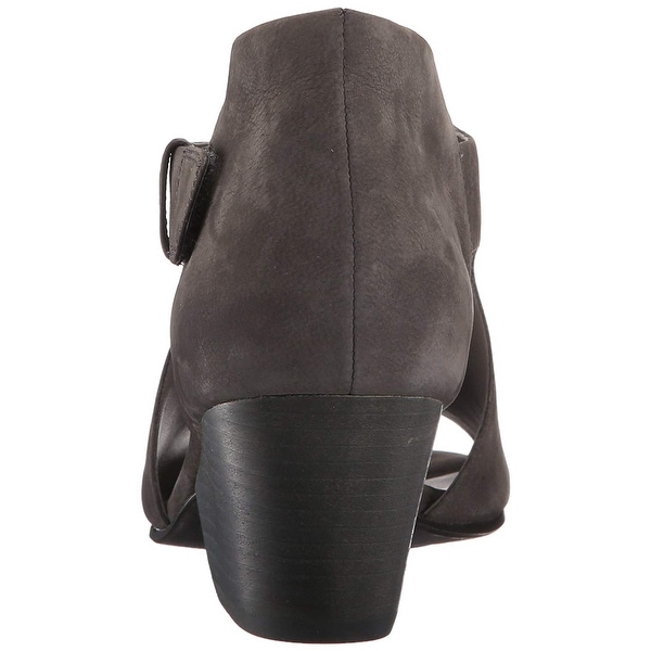 Eileen Fisher IRIS Pump