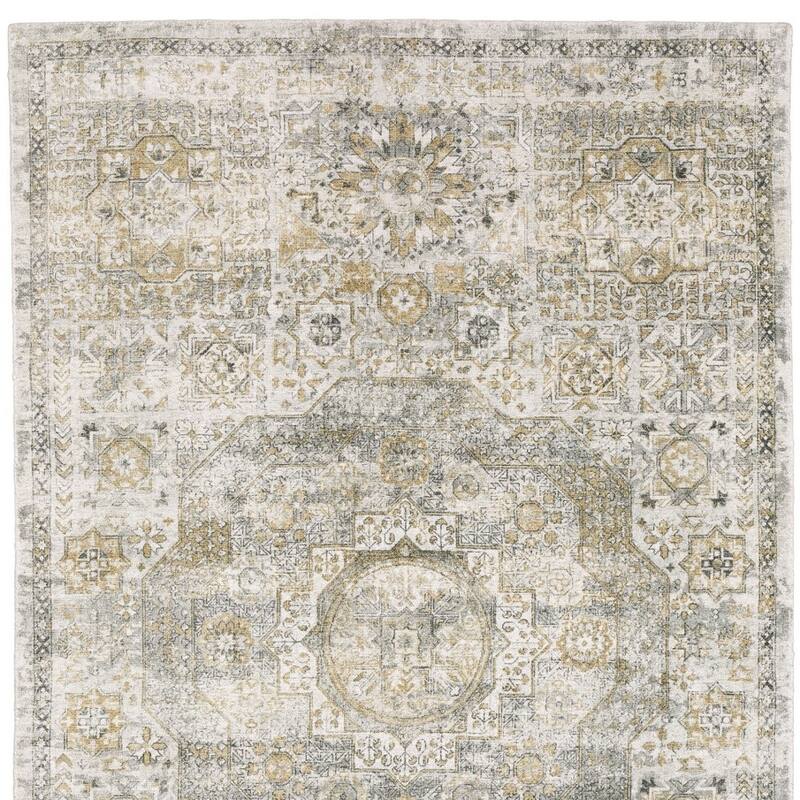 HomeRootsMedallion Traditional Rectangle Area Rug