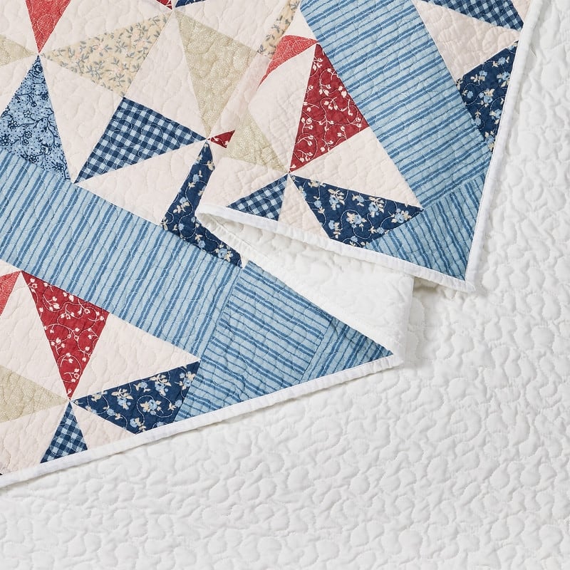 Modern Heirloom Americana Heartland Pieced Geometric Quilt Set