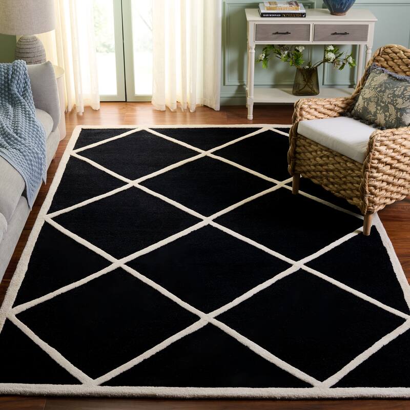 SAFAVIEH Handmade Cambridge Vija Modern Moroccan Wool Rug
