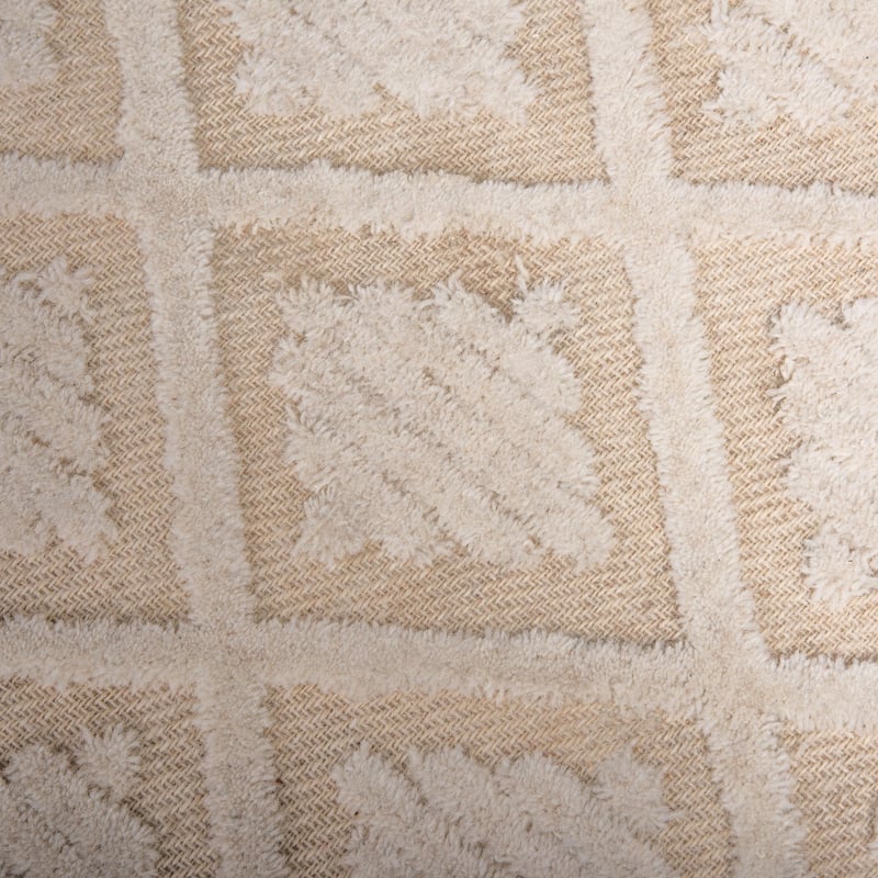 Alora Decor Century Hand-tufted Diamond/Geometric Rug