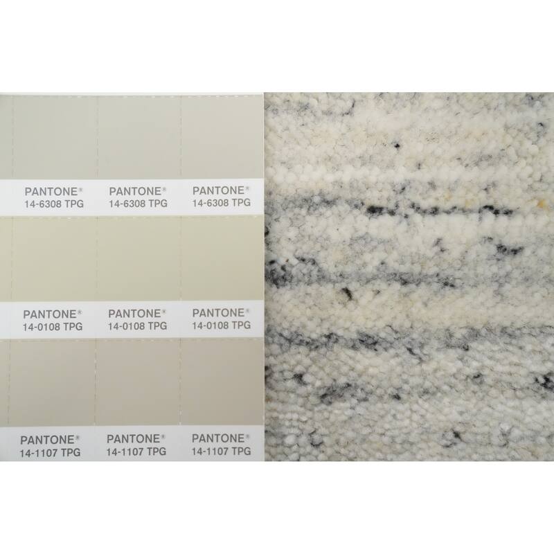 Hand Knotted Oriental 100% Wool Carpet Tribal Animal Pictorial Beige & Ivories Gabbeh Area Rug - 7' 7'' X 5' 3''
