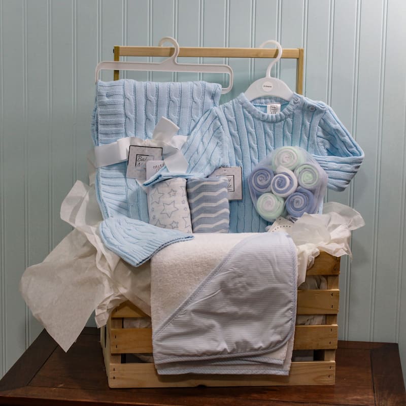 20 Piece Baby Boys Shower Wardrobe Gift Crate