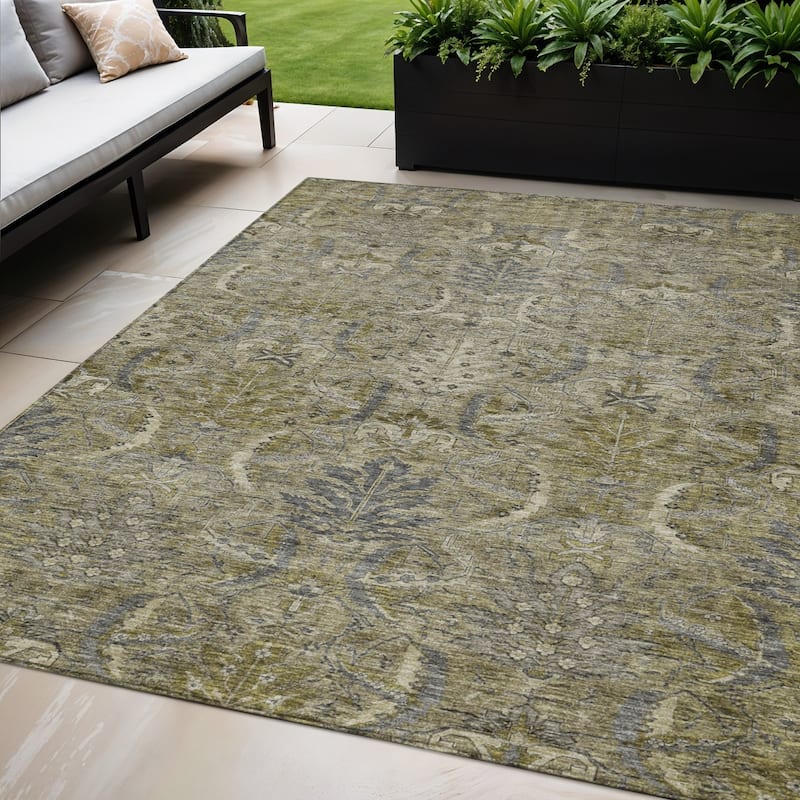 HomeRoots Damask Transitional Rectangle Outdoor Rug - 5' X 8'