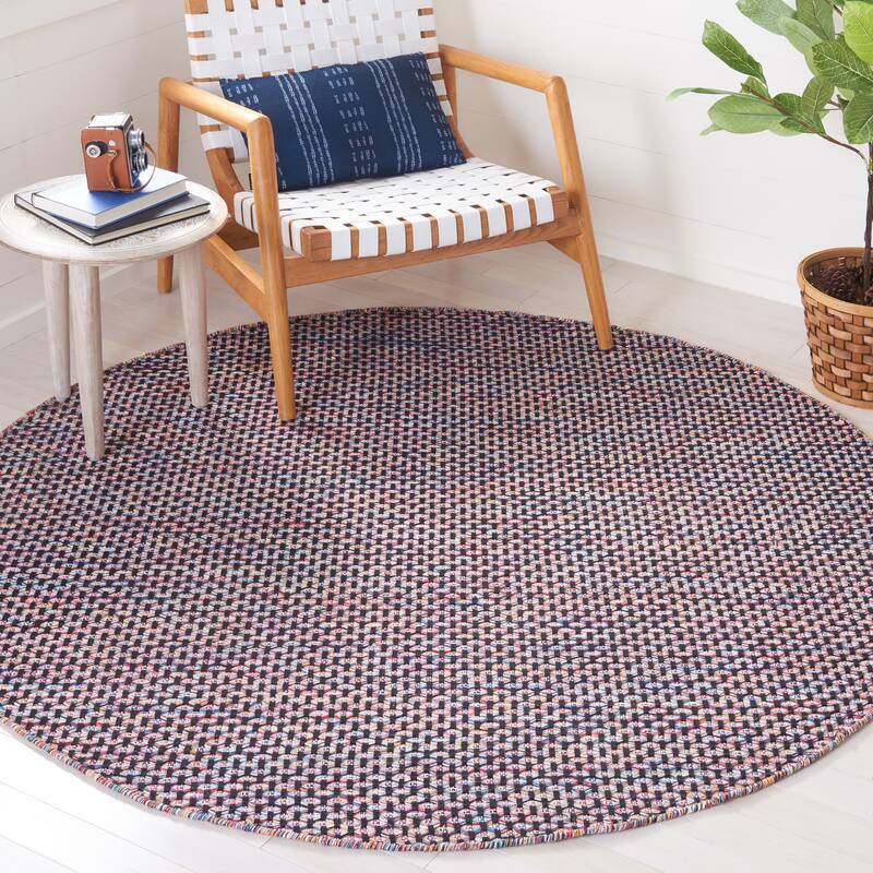SAFAVIEH Handmade Montauk Wakely Casual Rug - 6' Round - Red/Yellow