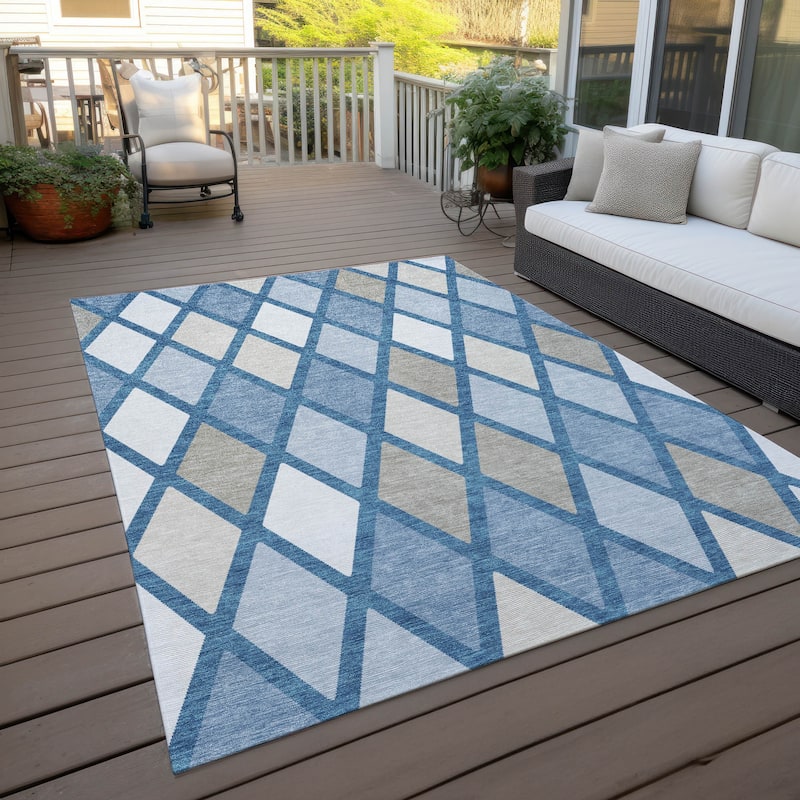 Machine Washable Indoor/ Outdoor Chantille Diamond Prism Rug - Denim - 3' x 5'