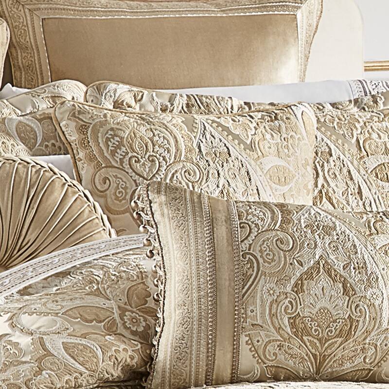 J. Queen New York Sandstone 20" Decorative Throw Pillow - Accent - Polyester - Beige