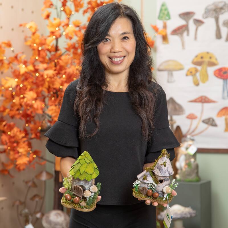 Woodland House Cone Roof, Set of 2