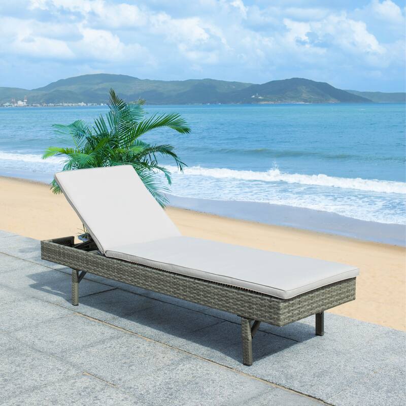 SAFAVIEH Outdoor Sanaa Sun Lounger with Cushion - 25Wx77Dx41H