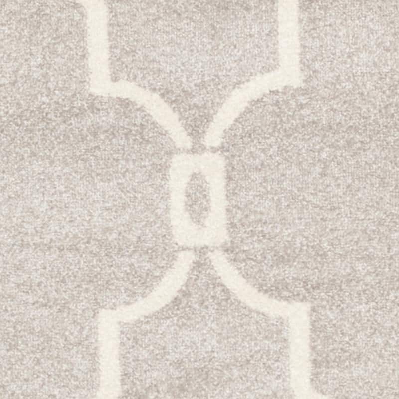 SAFAVIEH Amherst Nargis Modern Rug